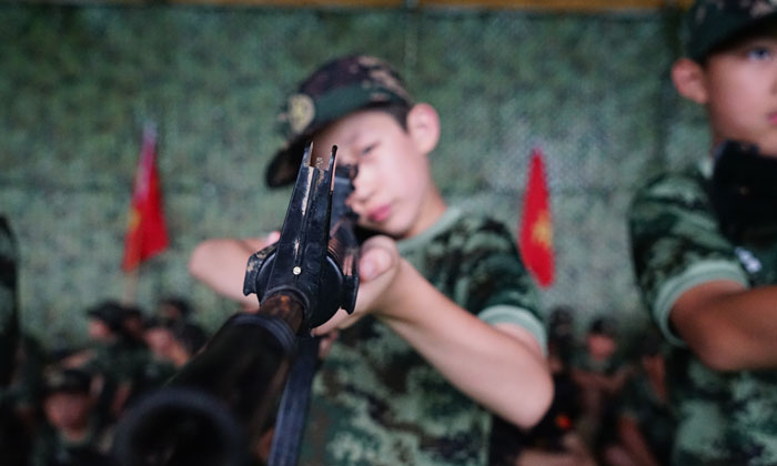 21天好習(xí)慣軍事成長夏令營