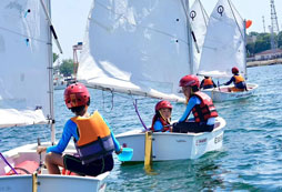 國內(nèi)哪家夏令營好呢？