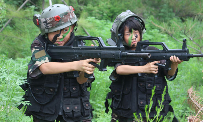 國(guó)內(nèi)中學(xué)生夏令營(yíng)