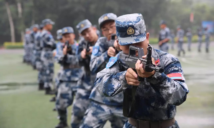 國(guó)內(nèi)哪些軍事夏令營(yíng)值得推薦