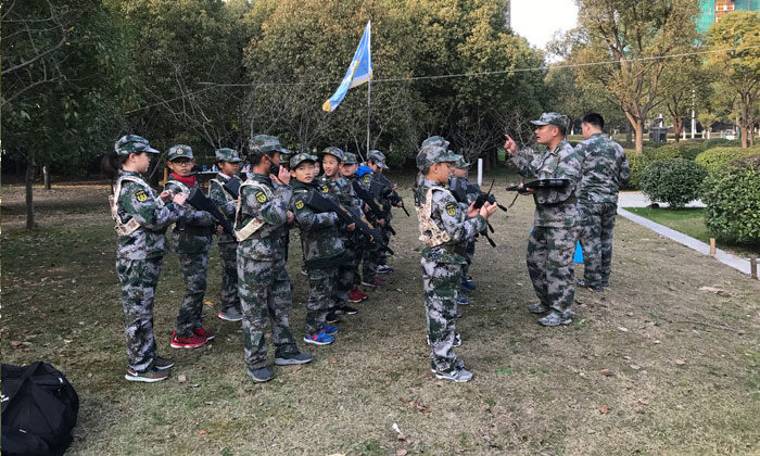 國內(nèi)冬夏令營夏令營是做什么的