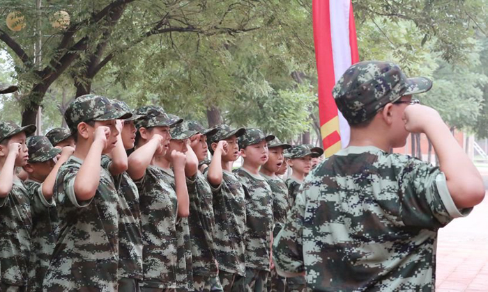 軍旅生活夏令營