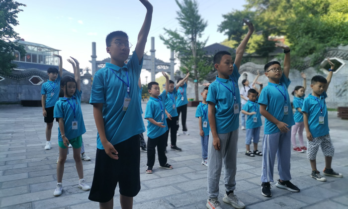 7天小學(xué)生國(guó)學(xué)夏令營(yíng)哪里有