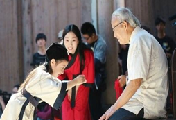 禮儀夏令營談?wù)剼赓|(zhì)公主是怎么養(yǎng)成的？