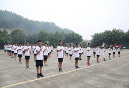 國學(xué)夏令營對激發(fā)男孩的勇武精神很有幫助