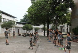 小戰(zhàn)士出擊