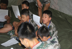 唱起哪動(dòng)人的紅歌