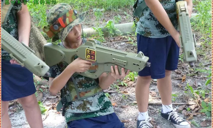 黃埔軍事夏令營真人CS大戰(zhàn)