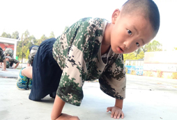 俯臥撐訓(xùn)練