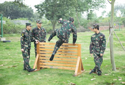 2024廣西西點軍事夏令營的優(yōu)勢有哪些？