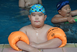 在夏令營陪伴孩子成長