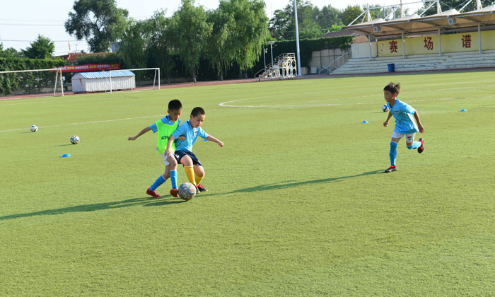 參加海北足球夏令營的注意事項(xiàng)有哪些？.jpg