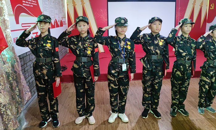 海南軍事夏令營費(fèi)用
