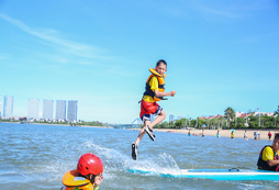 參加海南帆船夏令營對(duì)孩子成長有什么影響