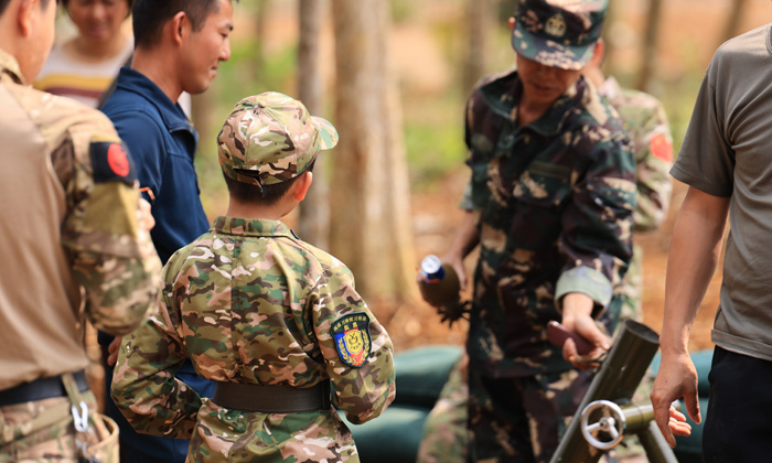 海南軍事夏令營(yíng)好不好