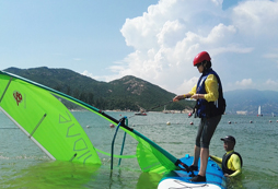 海南夏令營帶你挑戰(zhàn)戶外帆船