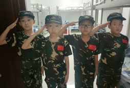 參加航圖軍事夏令營對孩子有什么影響呢？