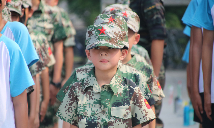 杭州兒童暑假軍訓(xùn)夏令營
