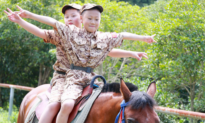 杭州軍事夏令營哪個機構(gòu)好