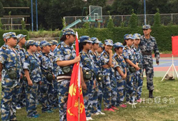 杭州軍事夏令營(yíng)隊(duì)列生活中應(yīng)注意哪些問(wèn)題？