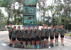參加杭州夏令營(yíng)讓青少年體驗(yàn)軍旅生活