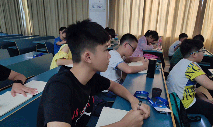 杭州青少年軍事夏令營(yíng)哪家好