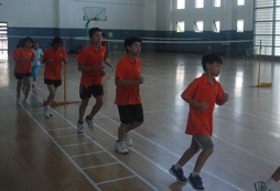 杭州夏令營(yíng)教你如何選購(gòu)羽毛球拍