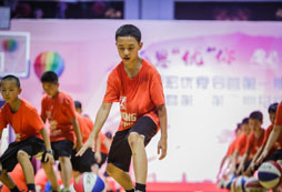 暑假臨海中小學(xué)生籃球夏令營有什么優(yōu)勢？