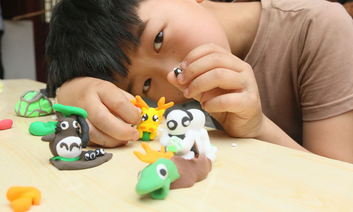 河南新鄉(xiāng)關(guān)山周邊的夏令營(yíng)收費(fèi)