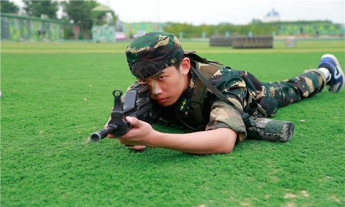 河南軍事夏令營課程