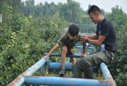  河南軍事夏令營(yíng)是訓(xùn)練孩子最佳場(chǎng)所