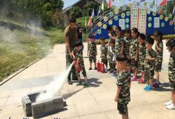  河南軍事夏令營(yíng)通過(guò)訓(xùn)練讓孩子提升綜合能力