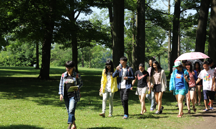 走向世界的腳步