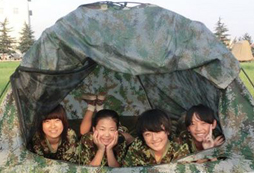 女孩能參加什么樣的夏令營？