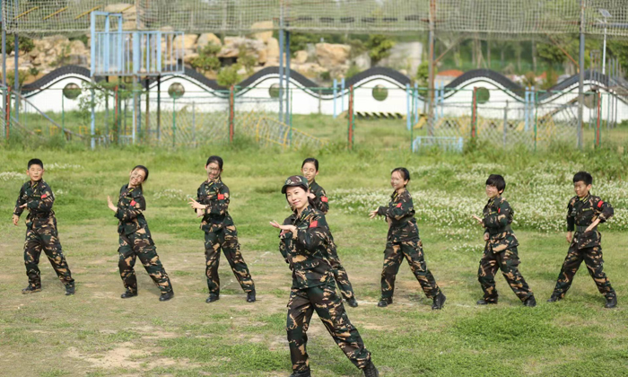 軍營舞蹈