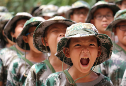 參加紅狼軍事夏令營要準備哪些物品