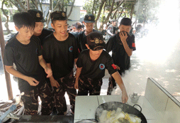 一起學(xué)做菜