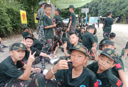 休息期間一起玩耍