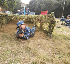 掌握特種作戰(zhàn)本領(lǐng)和生存技能