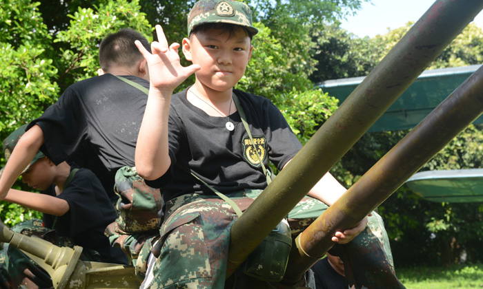 黃埔軍事訓(xùn)練營培養(yǎng)孩子優(yōu)秀的精神品質(zhì)