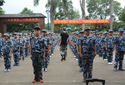 廣州黃埔軍旅夏令營塑造孩子堅毅剛強的軍人品質(zhì)