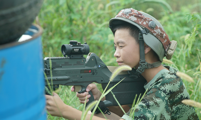 參加黃埔軍事夏令營(yíng)給孩子的好處有什么？