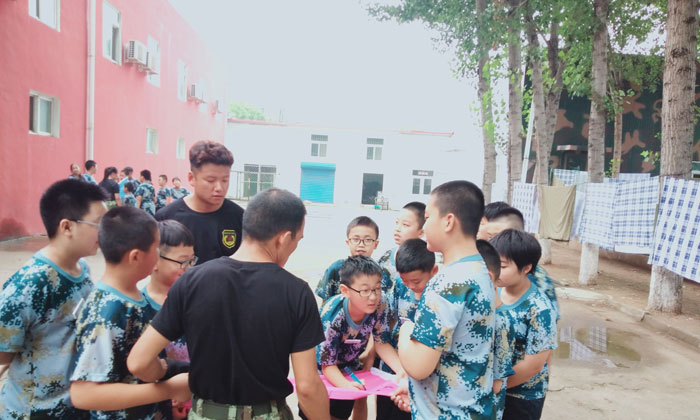 黃埔軍旅拓展?fàn)I能鍛煉孩子哪些方面？