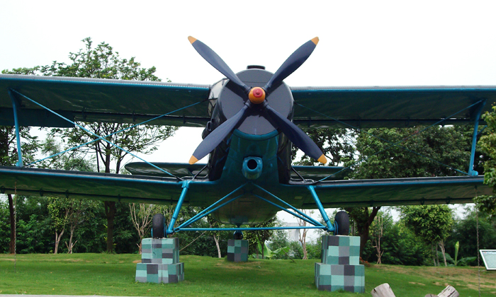 黃埔名將夏令營(yíng)基地直升飛機(jī)
