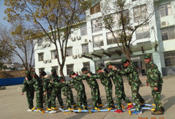 團(tuán)隊(duì)體驗(yàn)課