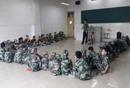 小領(lǐng)袖養(yǎng)成記