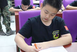 華北哪有好口碑軍事夏令營(yíng)