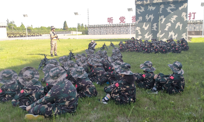 華東軍事夏令營費用