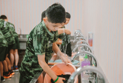 華南夏令營從小培養(yǎng)孩子的自學(xué)能力！