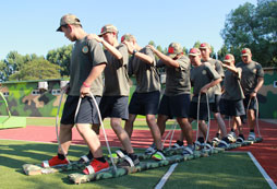 華南軍事拓展夏令營的活動有什么？